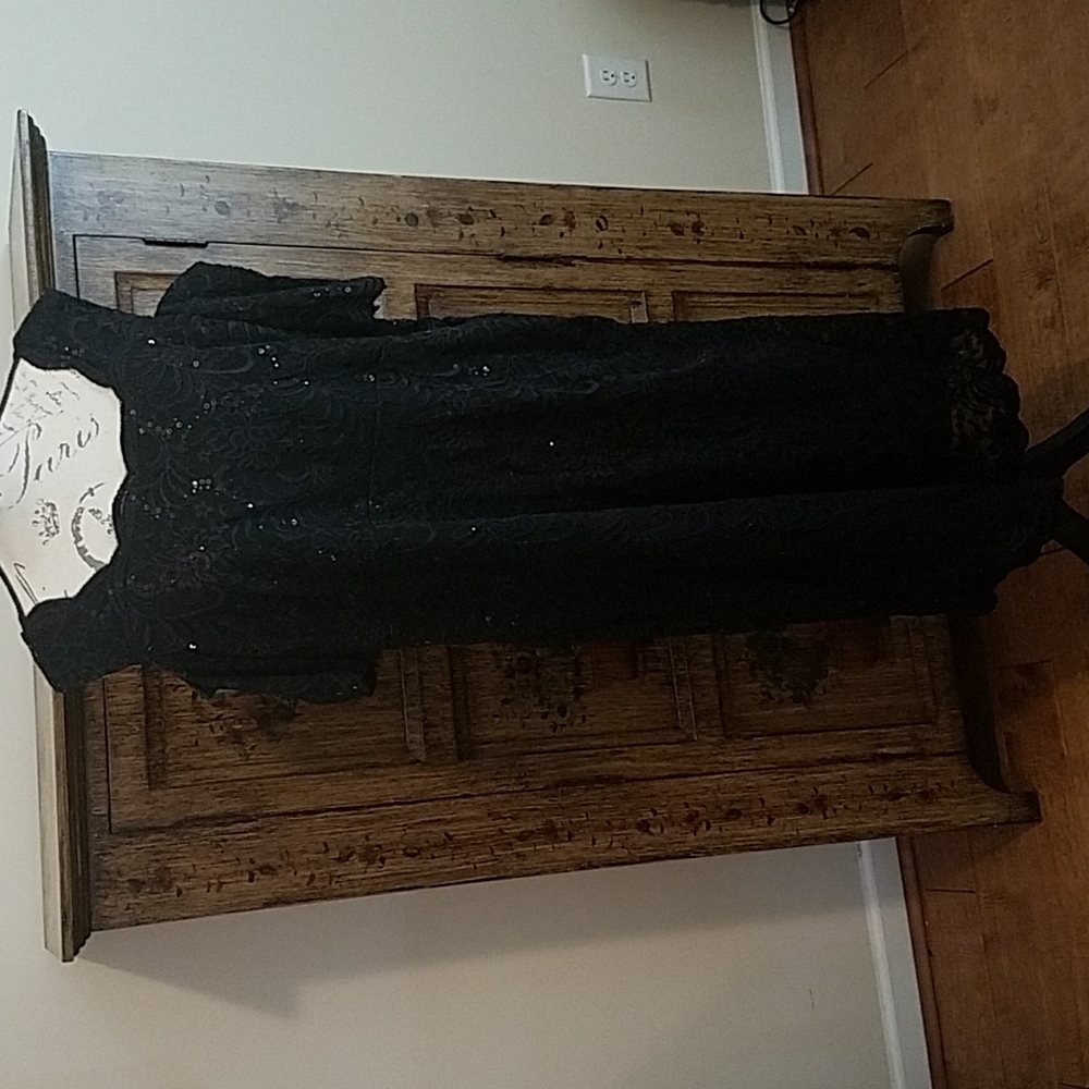 Lace Cold-Shoulder Dress